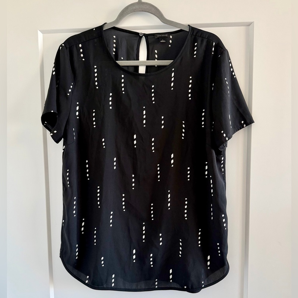 Ann Taylor Black and White Top